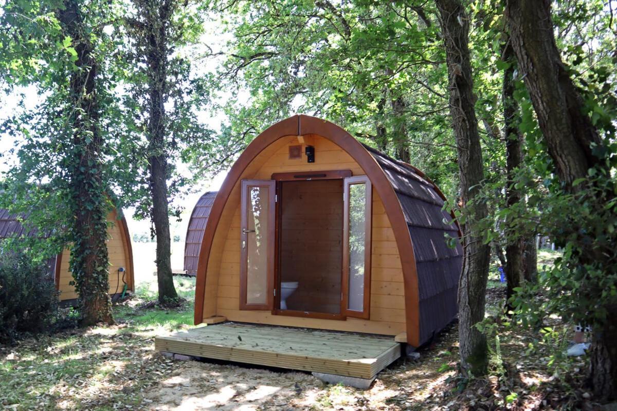 Gites & Tiny Houses Les Hauts De Toulvern Baden Szoba fotó